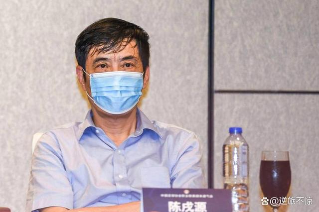 包含捷克队球员染疫，主场比赛取消难堪的词条